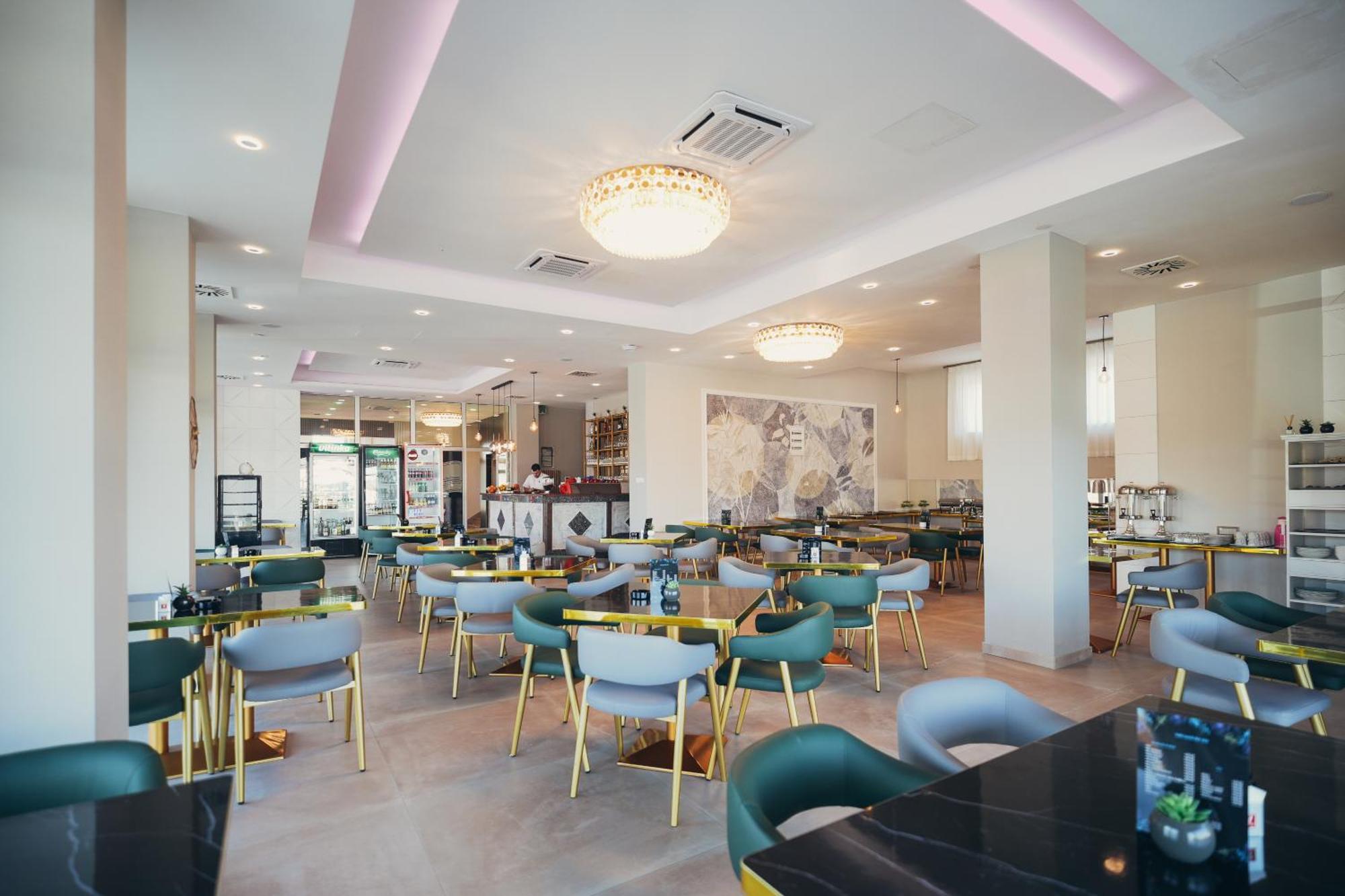 באניה לוקה Wellness Spa Hotel Jola מראה חיצוני תמונה